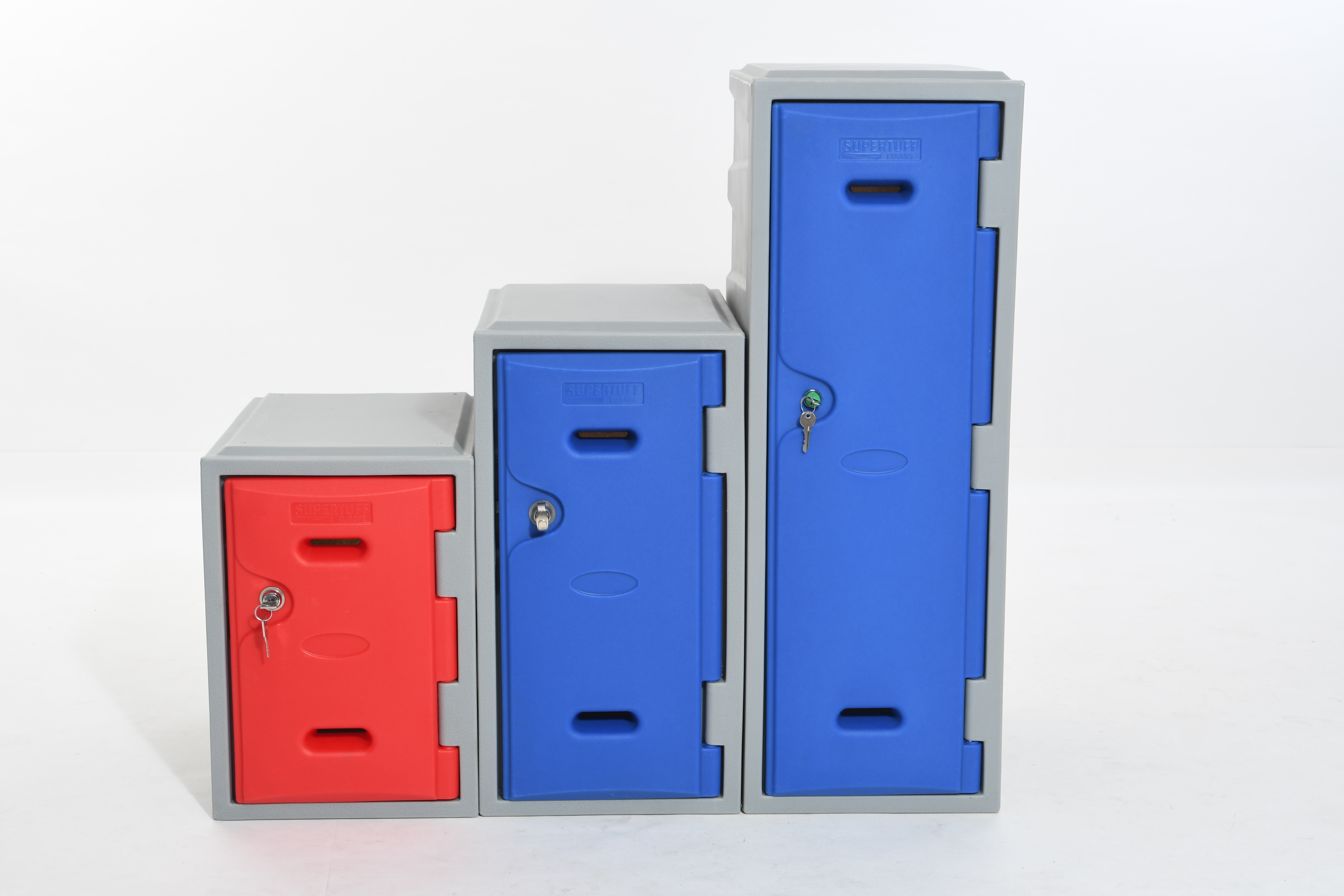 Plastic lockers