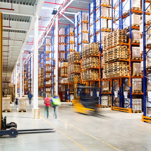 ) Customer satisfaction in the warehouse
