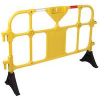 Plastic Safety Barriers On Feet - Pedestrian/Road Traffic - Manutan Expert