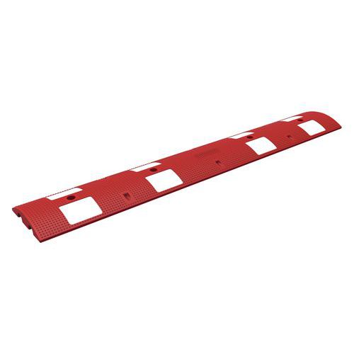 Red and white speed bump, 20 km/h - 20 t Red and white speed bump, 20 km/h - 20 t