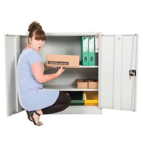 Economy cupboard with 1 additional shelf Economy cupboard with 1 additional shelf