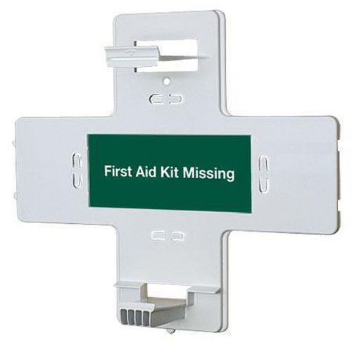 British Standard Compliant Wall Mounted First Aid Kit - Manutan.co.uk