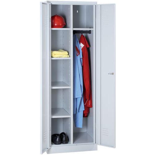 Laundry cabinet on base Laundry cabinet on base