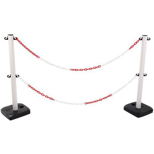 Double-chain post on base - 2-post kit - Manutan Expert - Manutan.co.uk